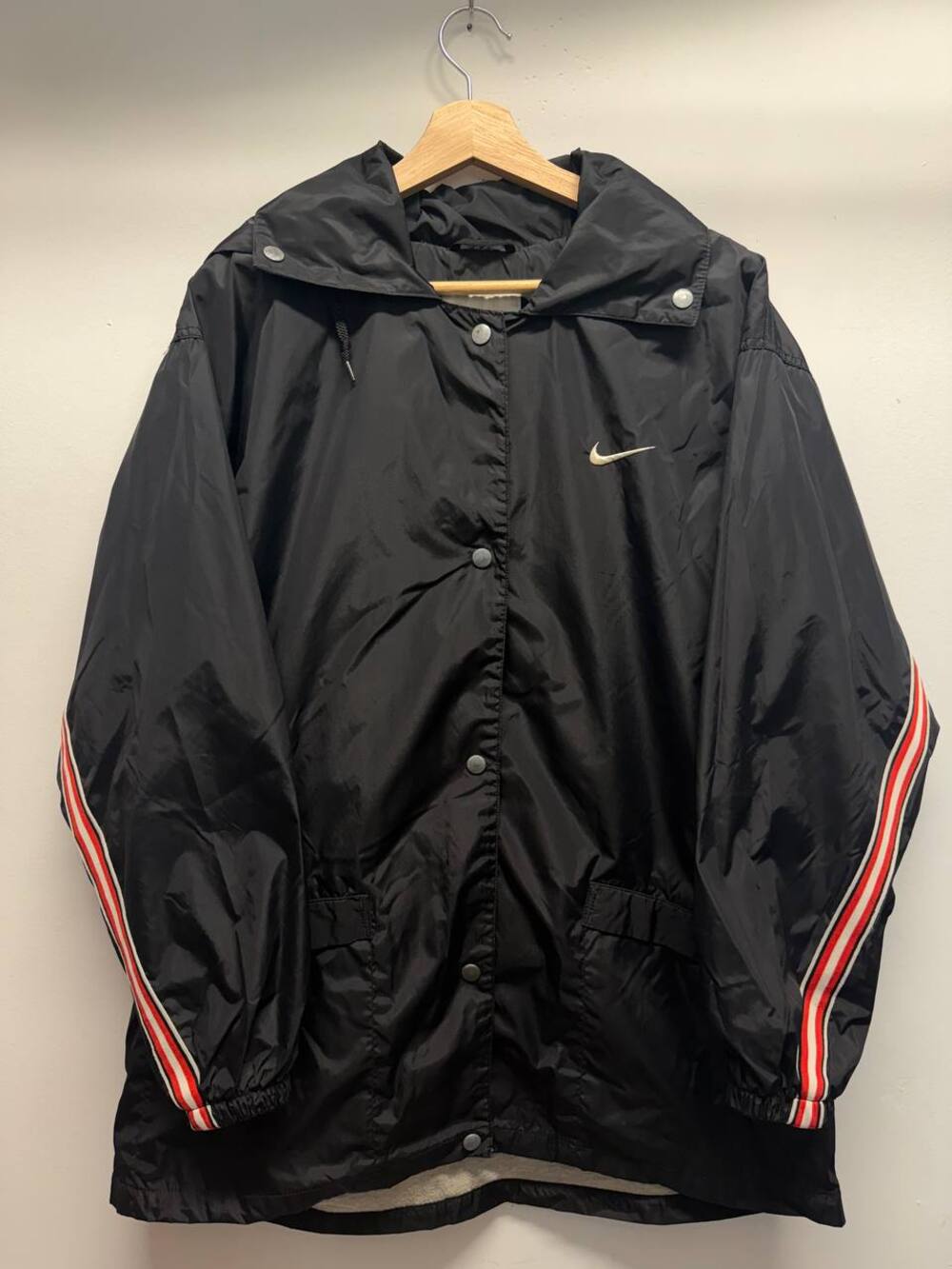 Vintage Nike Hooded Windbreaker Coach Jacket with Striped Sleeve Detail